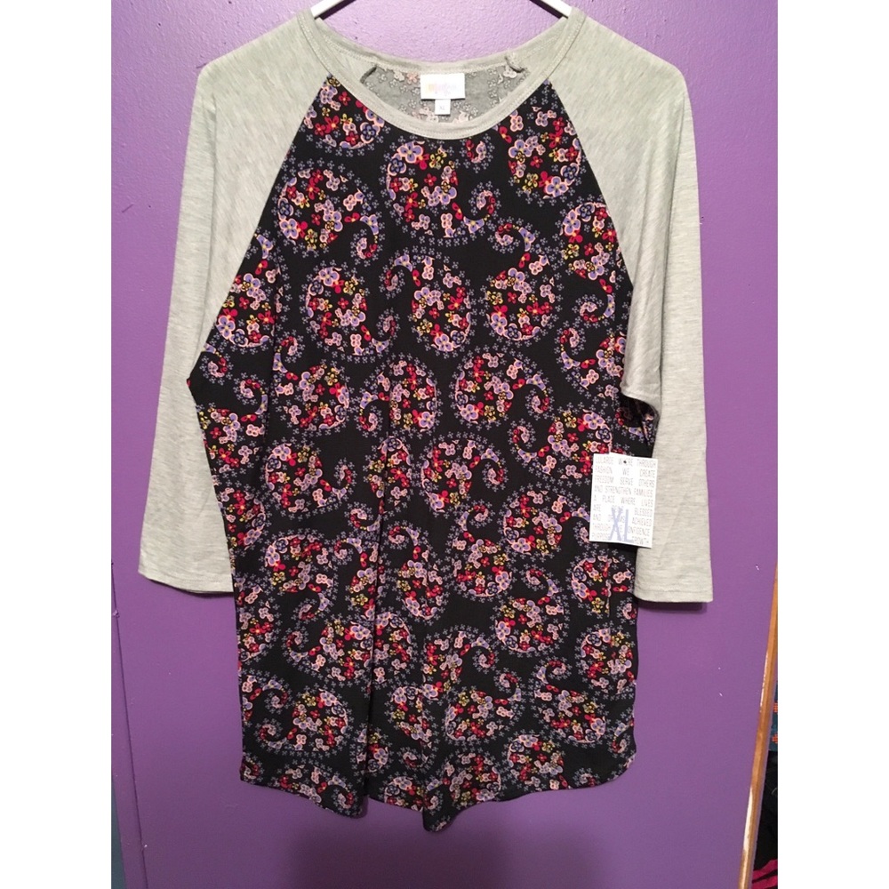 NWT XL Lularoe Paisley Randy Tee